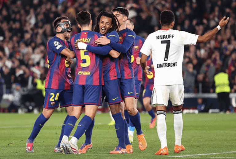 Barcelona - Eintracht Frankfurt 2-1: Kounde impulsa el doblete de Flick en los octavos de final


