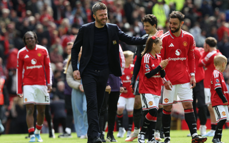 ¿Podrán Michael Carrick y Bruno Fernandes lograr el título del Manchester United la próxima temporada?


