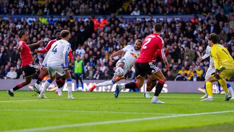 Dominic Calvert-Lewin en una imagen del gol ante el Manchester United